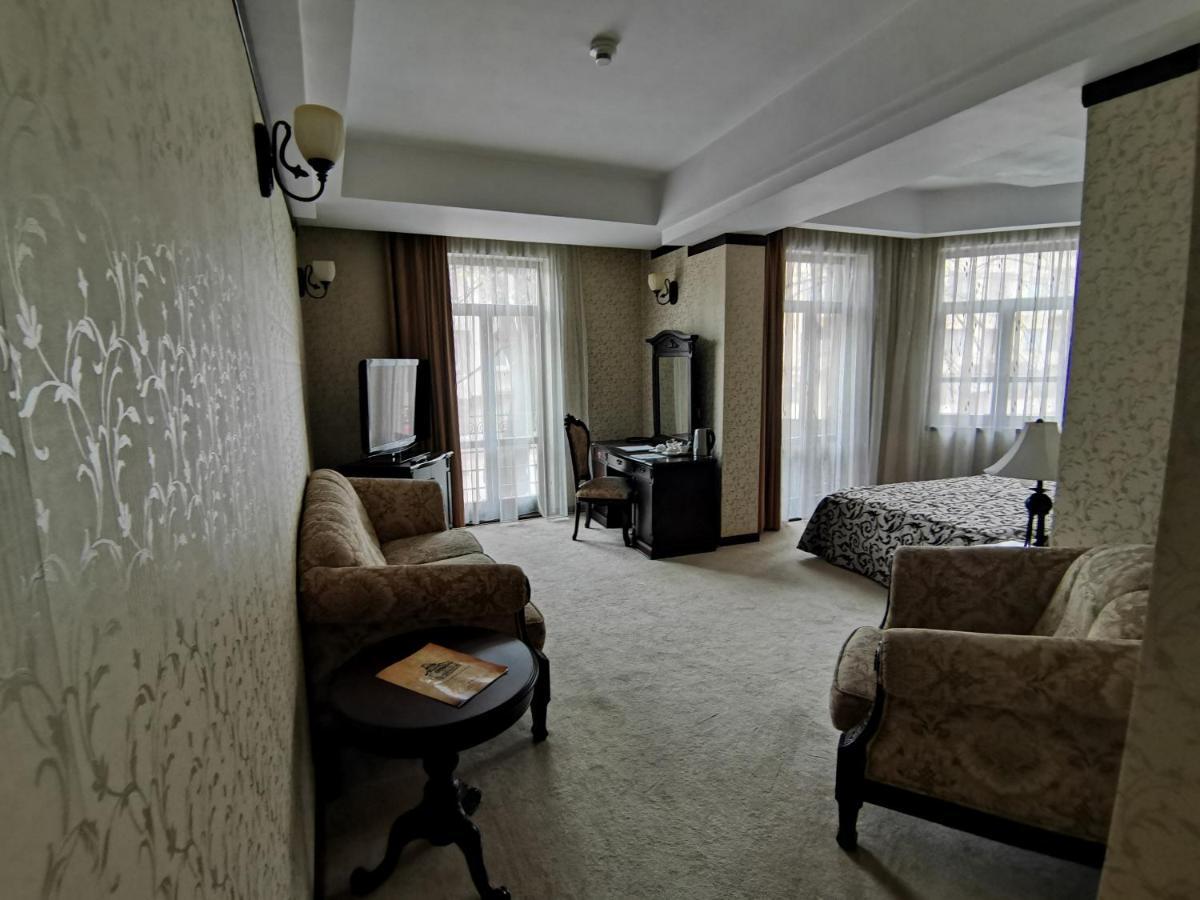 Hotel Carol Κονστάντζα Εξωτερικό φωτογραφία