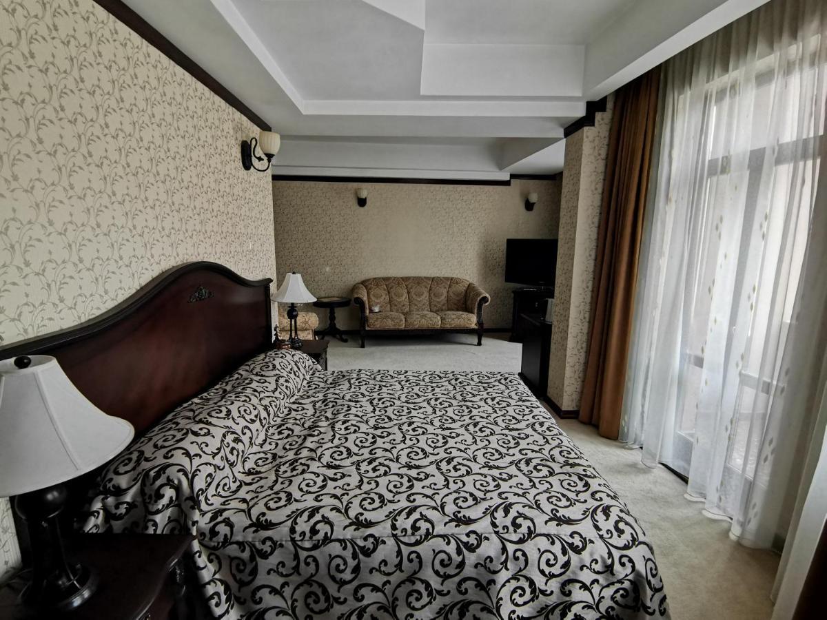 Hotel Carol Κονστάντζα Εξωτερικό φωτογραφία
