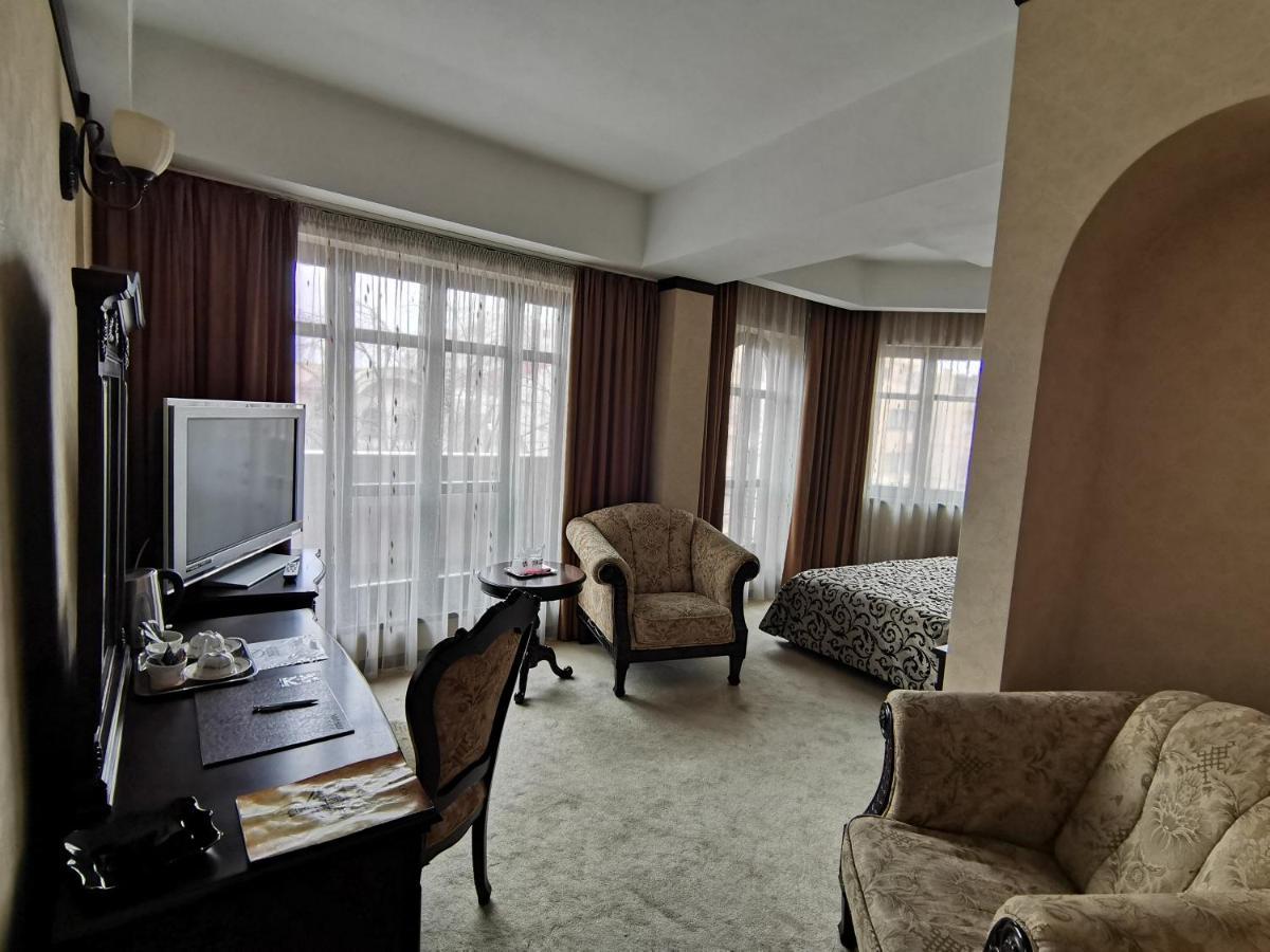 Hotel Carol Κονστάντζα Εξωτερικό φωτογραφία